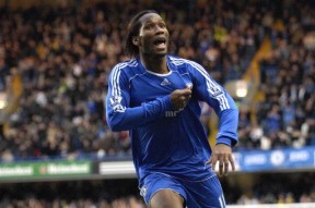 NG娱乐-包含德罗巴回归赛场，问鼎冠军首场状态亮眼，快船观众沸腾！的词条