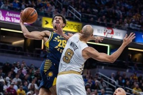 NG娱乐-关于西亚卡姆在湖人比赛中出色防守，挺进下一轮引发热议！的信息